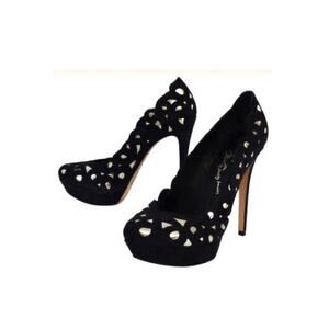 Alice + Olivia Black Suede Heels.